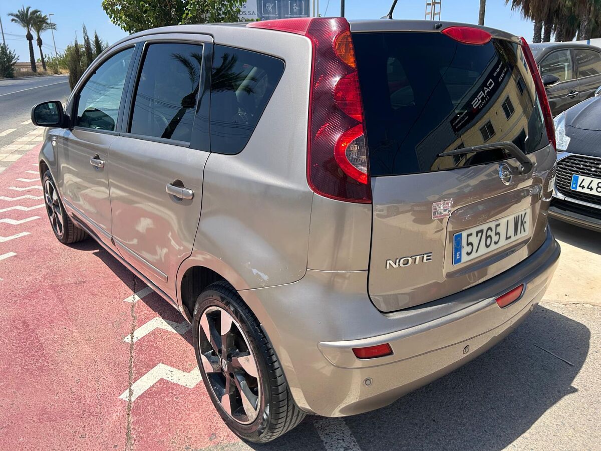 NISSAN NOTE TEKNA 1.4 PETROL SPANISH RHD IN SPAIN 74000 MILES SUPERB 2013